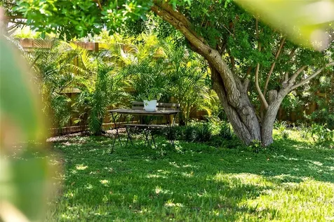 2460 Hillview Street Sarasota FL 34239