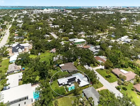 2460 Hillview Street Sarasota FL 34239