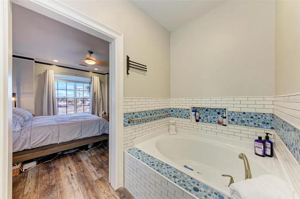 6315 Sunset Bay Circle Apollo Beach FL 33572