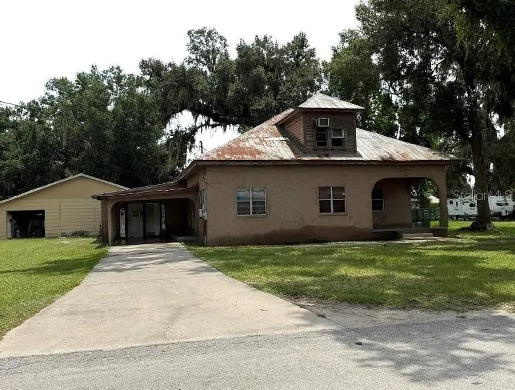 608 N Cleveland Avenue Fort Meade FL 33841