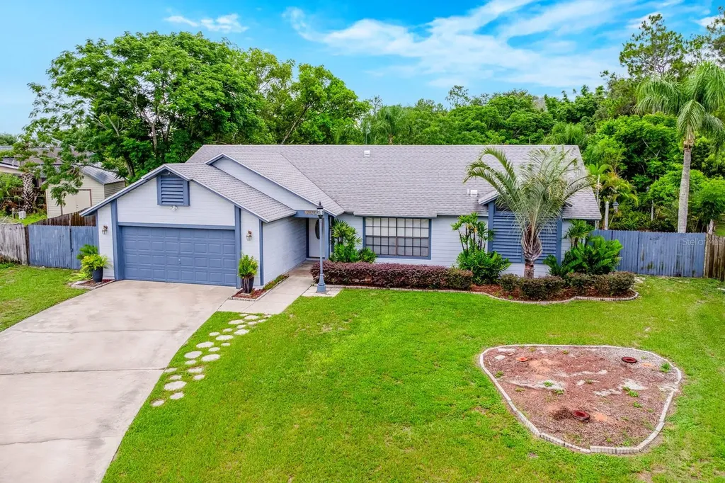 9001 New Orleans Court Orlando FL 32818