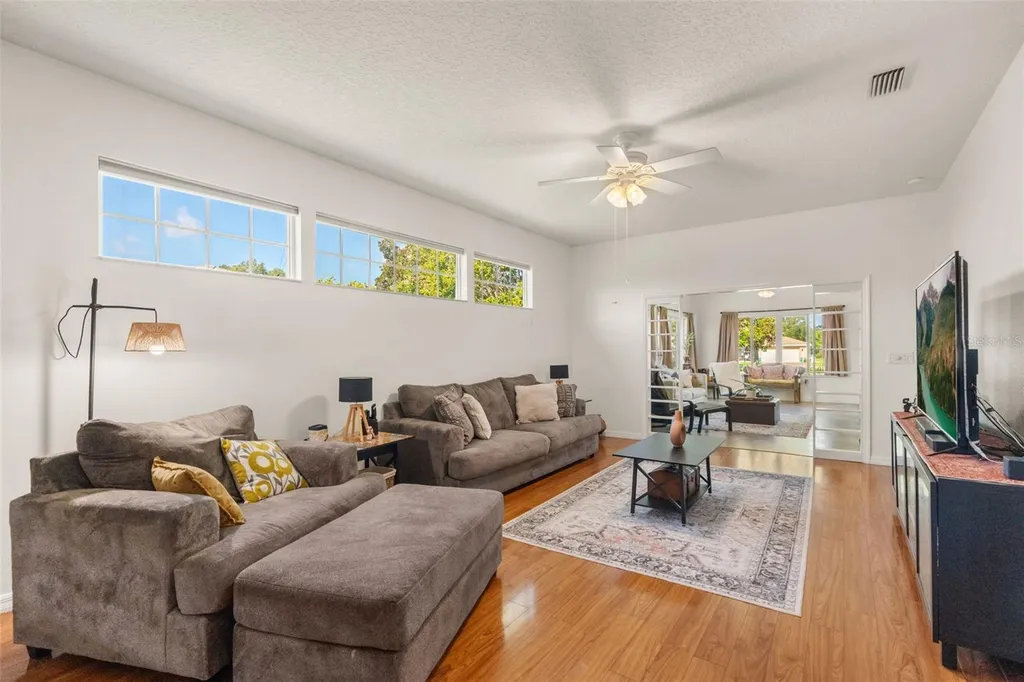 4738 St Andrews Arcade Leesburg FL 34748