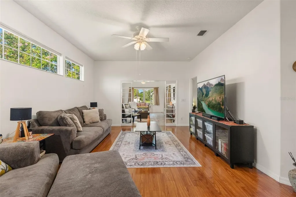 4738 St Andrews Arcade Leesburg FL 34748