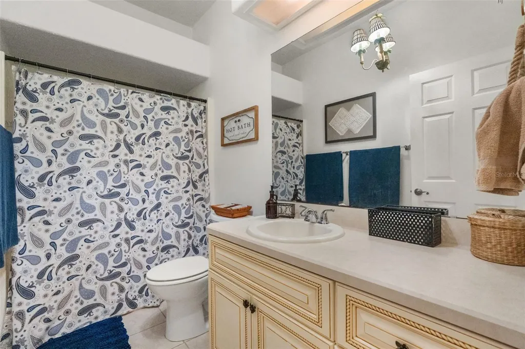 4738 St Andrews Arcade Leesburg FL 34748