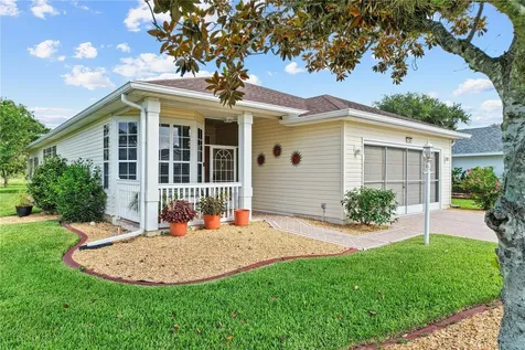 4738 St Andrews Arcade Leesburg FL 34748