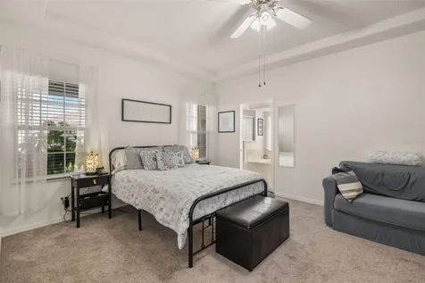 4738 St Andrews Arcade Leesburg FL 34748