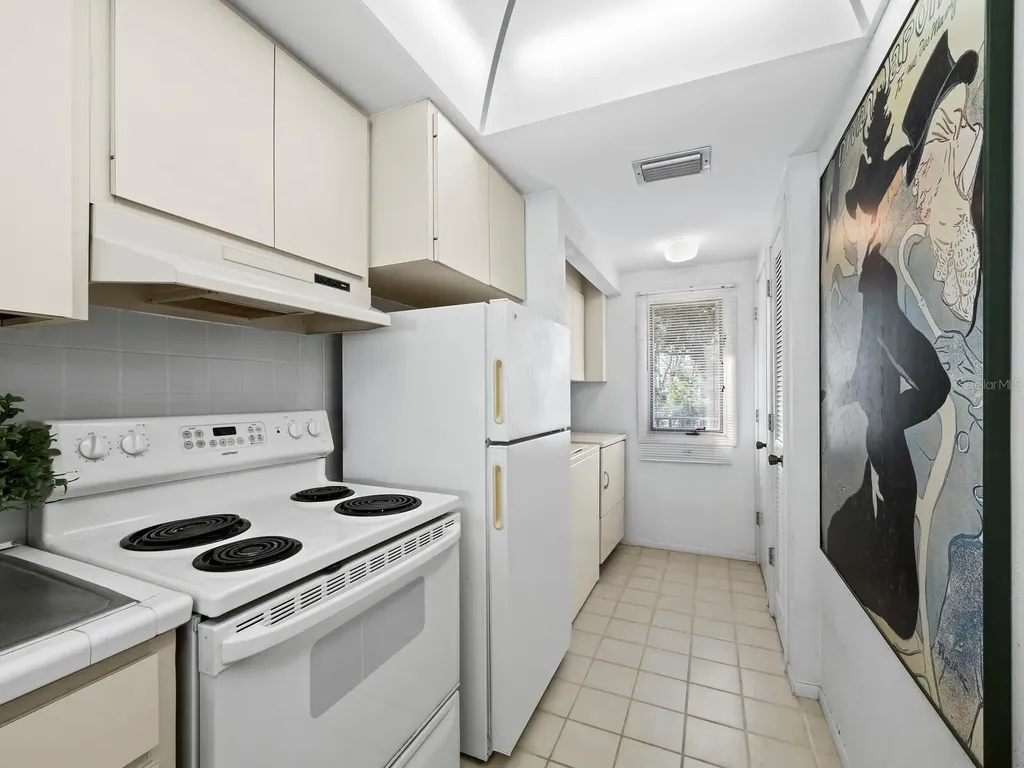 490 N Shore Road Longboat Key FL 34228