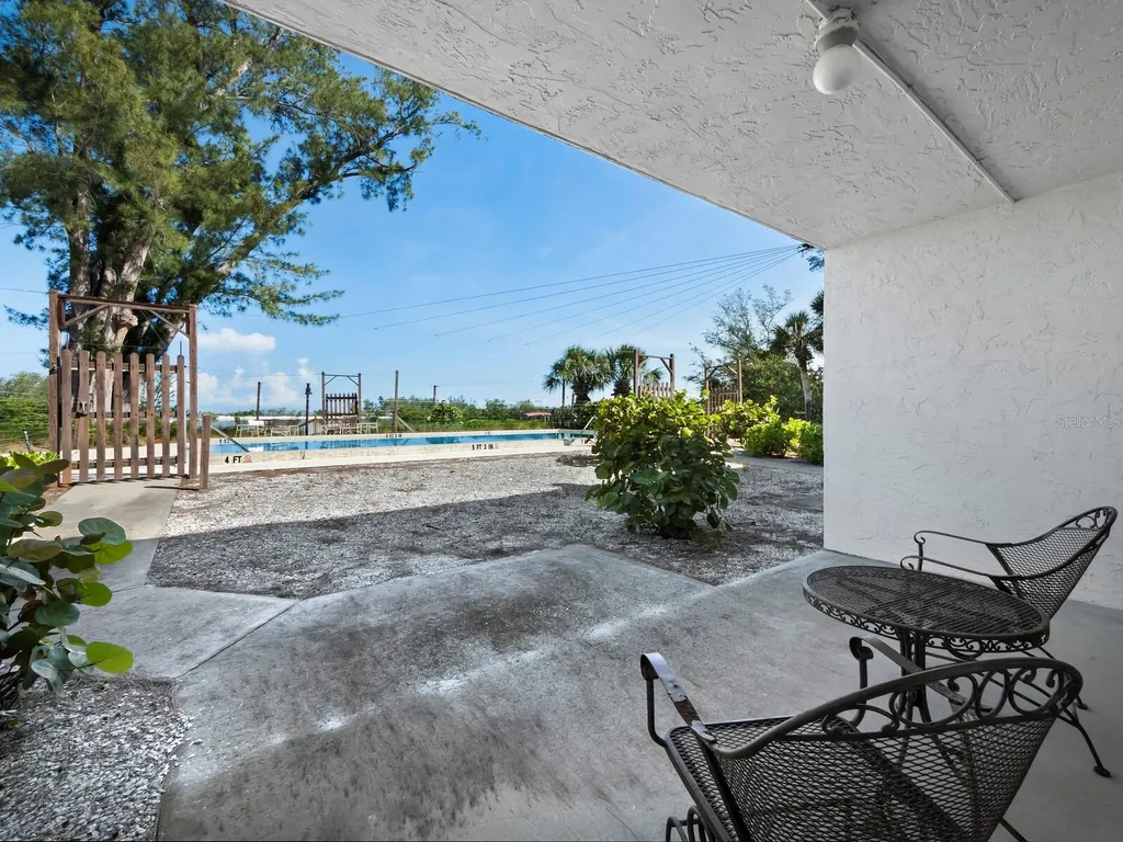 490 N Shore Road Longboat Key FL 34228