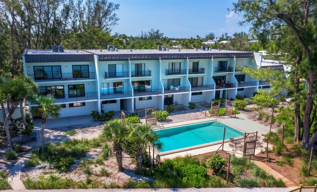 490 N Shore Road Longboat Key FL 34228