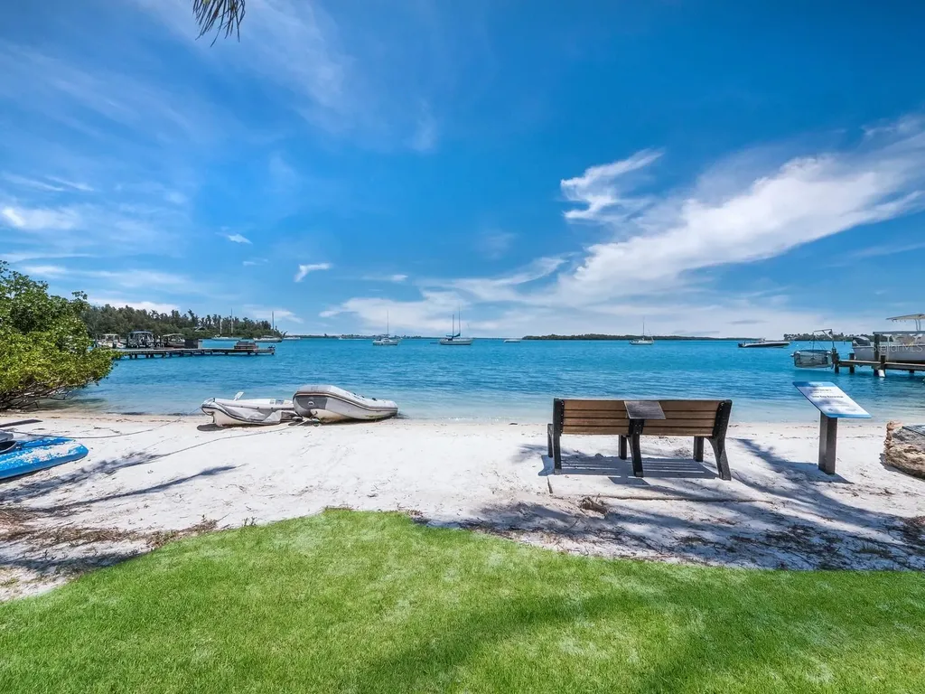 490 N Shore Road Longboat Key FL 34228