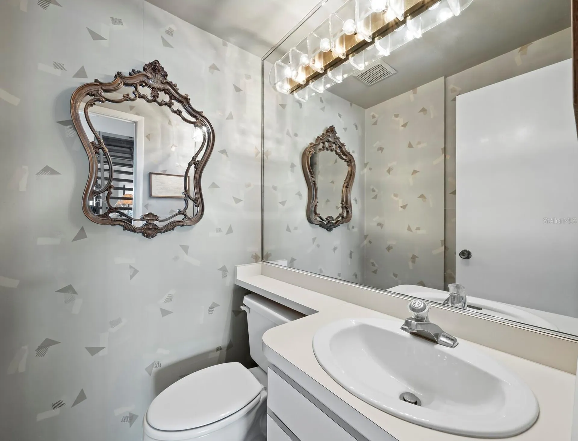 490 N Shore Road Longboat Key FL 34228