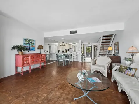 490 N Shore Road Longboat Key FL 34228