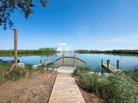 490 N Shore Road Longboat Key FL 34228