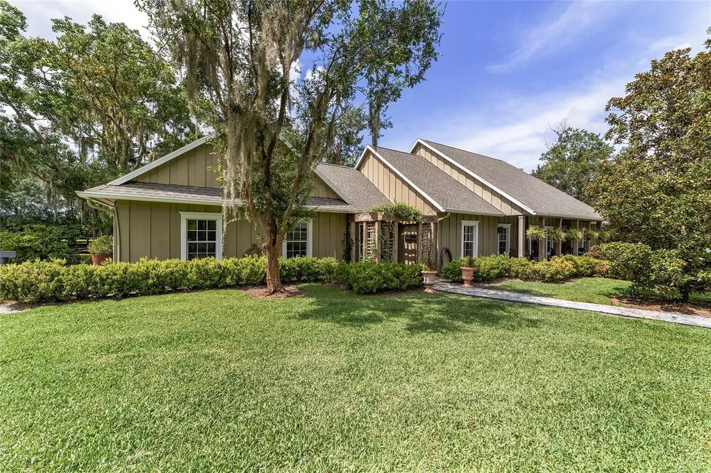 14500 NW Highway 464b Morriston FL 32668