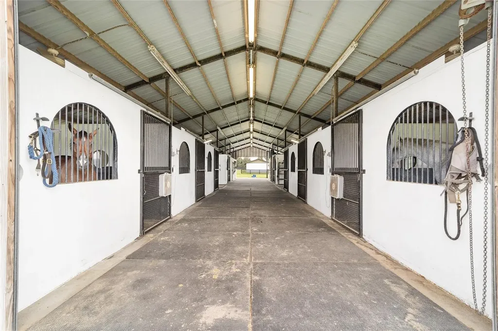 14500 NW Highway 464b Morriston FL 32668