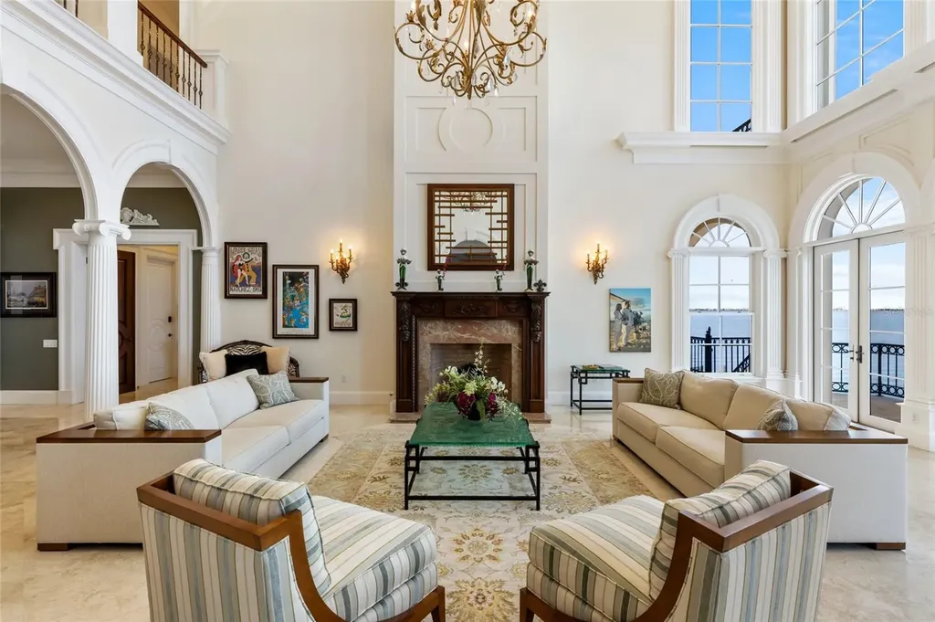 309 Ringling Point Drive Sarasota FL 34234