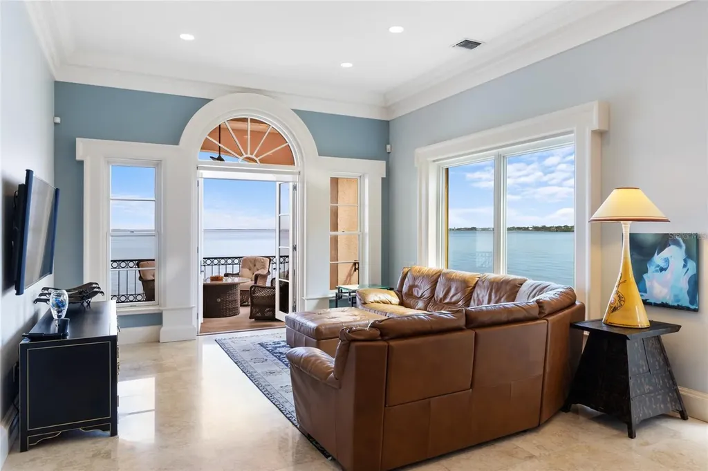 309 Ringling Point Drive Sarasota FL 34234