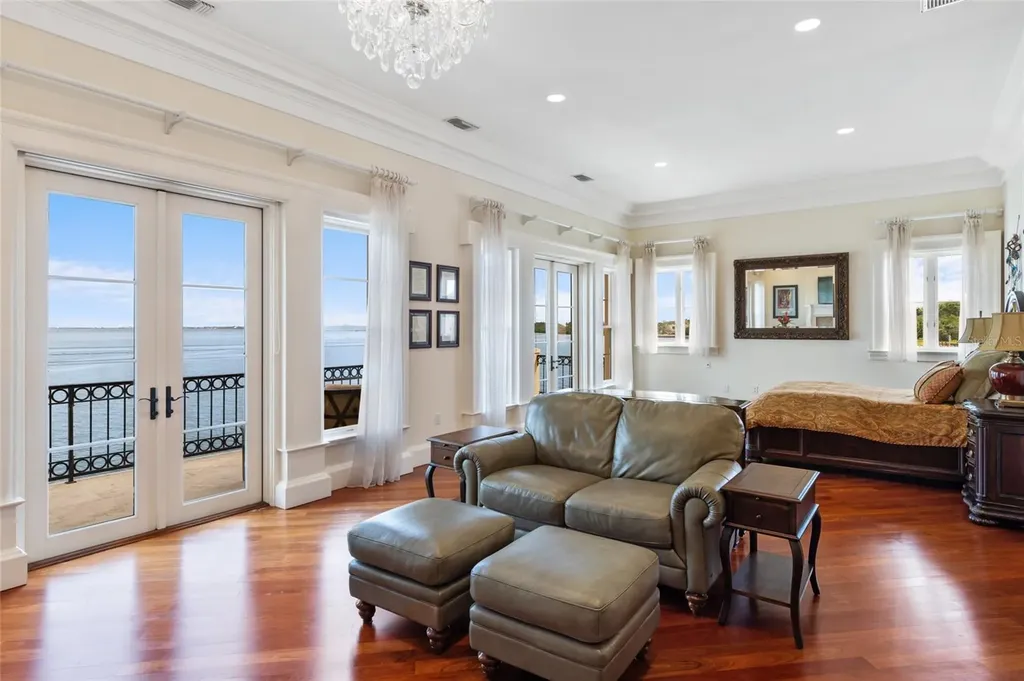 309 Ringling Point Drive Sarasota FL 34234