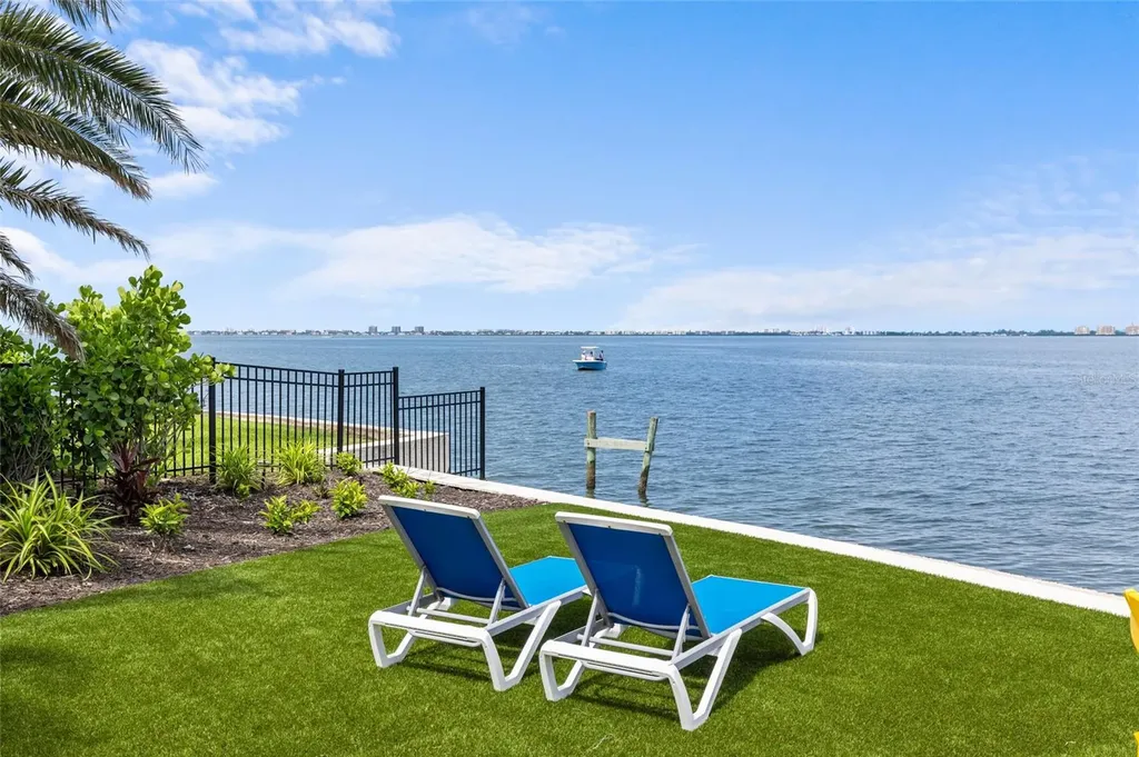 309 Ringling Point Drive Sarasota FL 34234