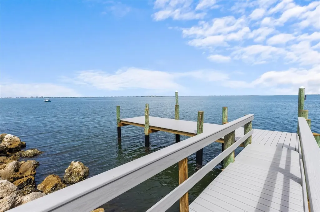 309 Ringling Point Drive Sarasota FL 34234