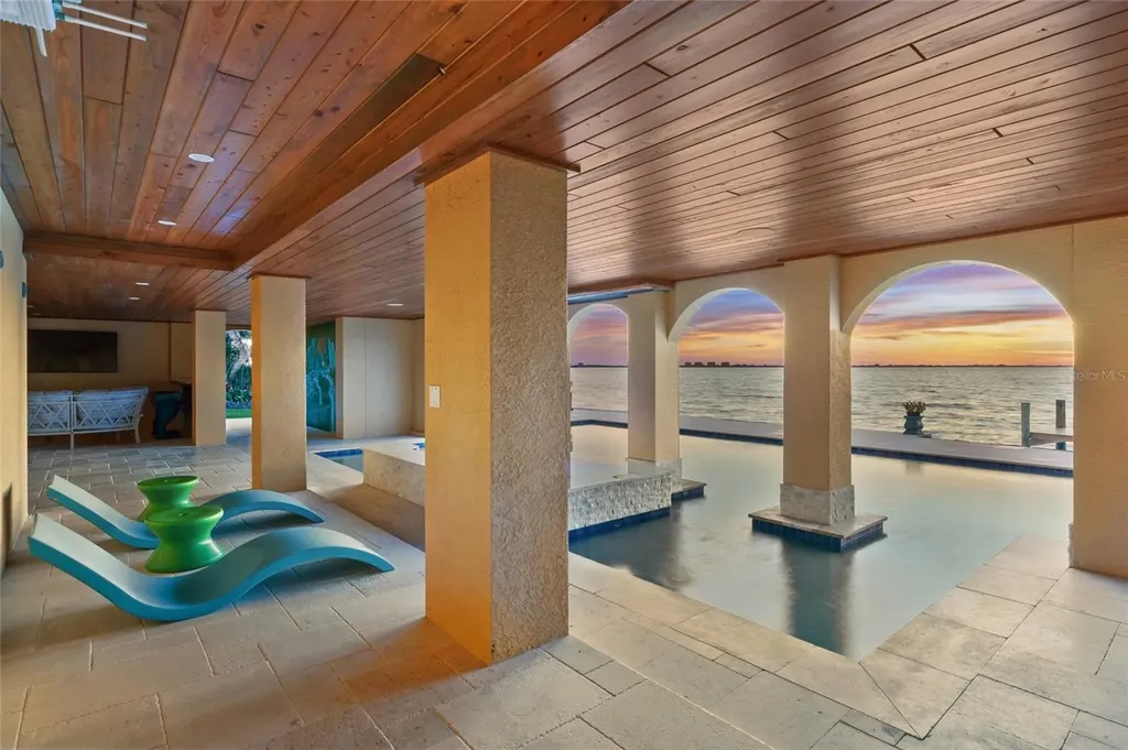 309 Ringling Point Drive Sarasota FL 34234