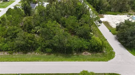 11317 4th Avenue Punta Gorda FL 33955
