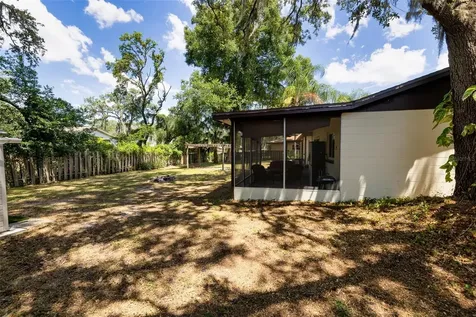 7128 Wrenwood Circle Tampa FL 33617