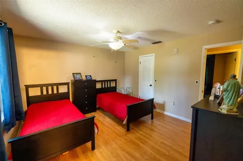 7128 Wrenwood Circle Tampa FL 33617