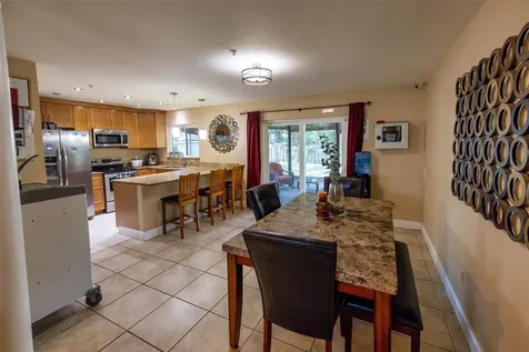 7128 Wrenwood Circle Tampa FL 33617