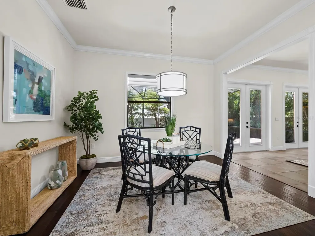 1884 Grove Street Sarasota FL 34239