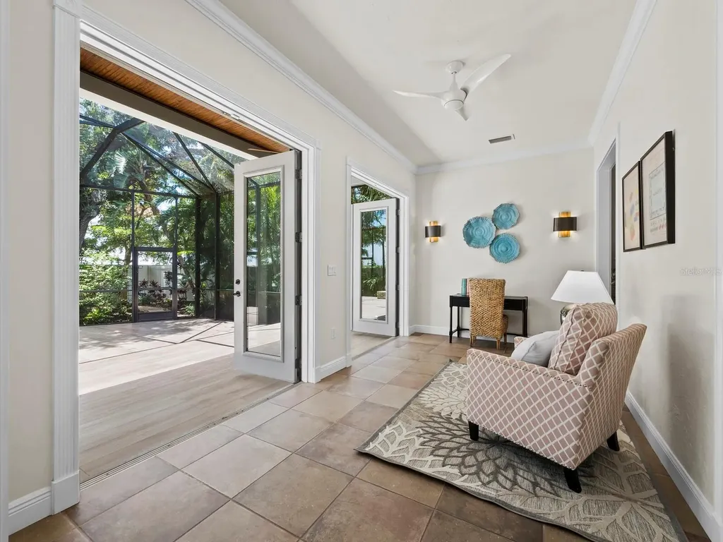 1884 Grove Street Sarasota FL 34239