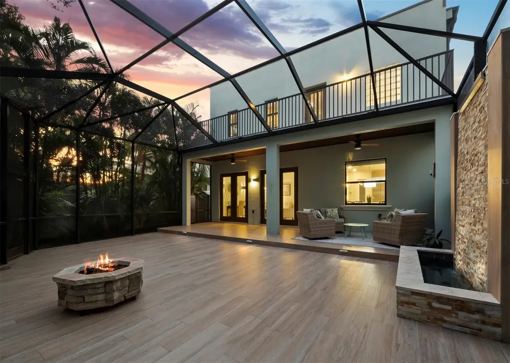 1884 Grove Street Sarasota FL 34239