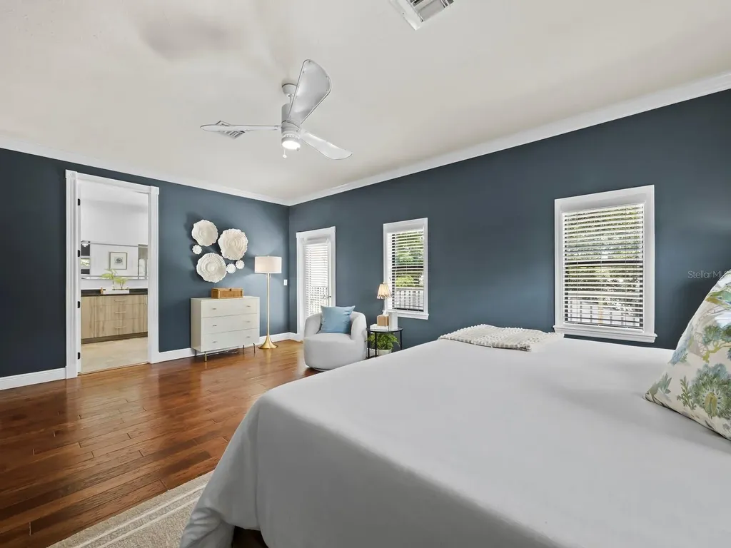 1884 Grove Street Sarasota FL 34239
