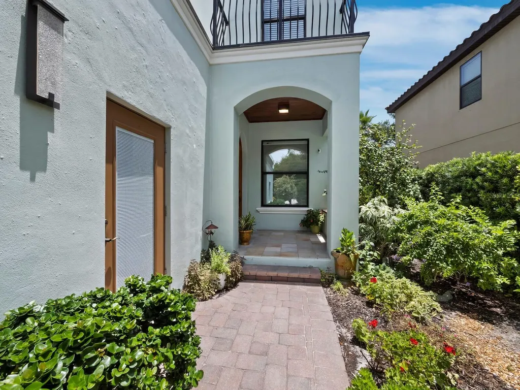 1884 Grove Street Sarasota FL 34239