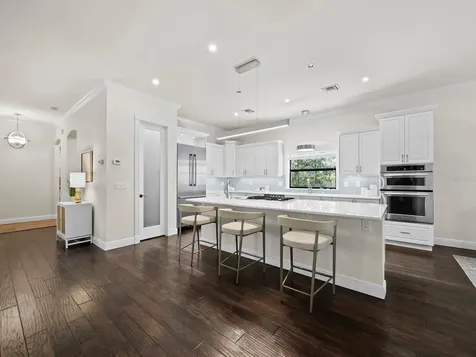 1884 Grove Street Sarasota FL 34239