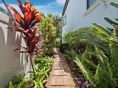 1884 Grove Street Sarasota FL 34239
