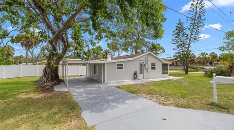 7635 Pier Road Port Richey FL 34668
