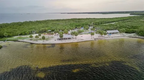 7635 Pier Road Port Richey FL 34668