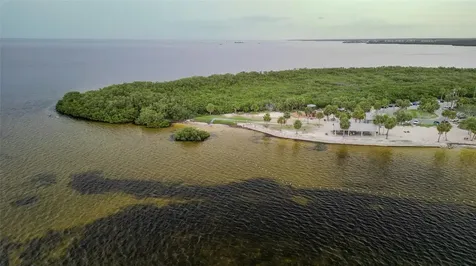 7635 Pier Road Port Richey FL 34668