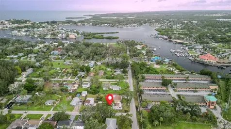 7635 Pier Road Port Richey FL 34668