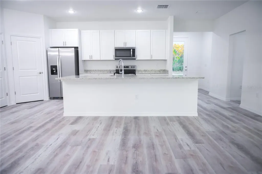10034 N Darwin Way Citrus Springs FL 34434