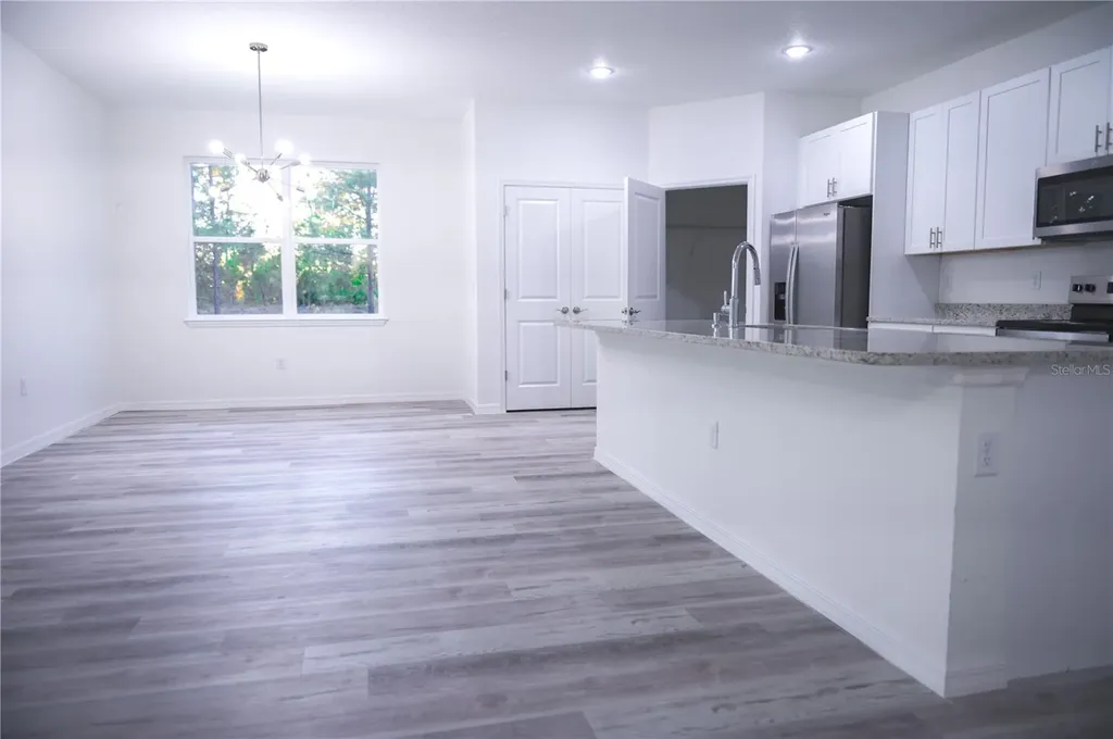 10034 N Darwin Way Citrus Springs FL 34434
