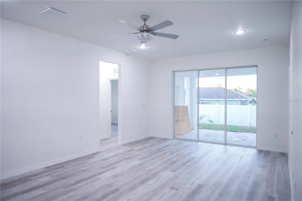 10034 N Darwin Way Citrus Springs FL 34434