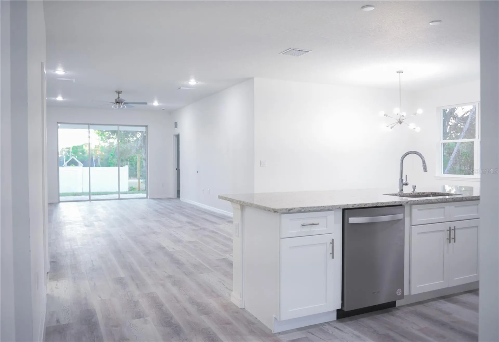 10034 N Darwin Way Citrus Springs FL 34434