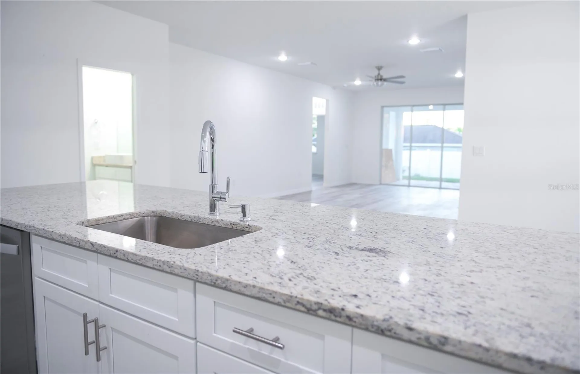 10034 N Darwin Way Citrus Springs FL 34434