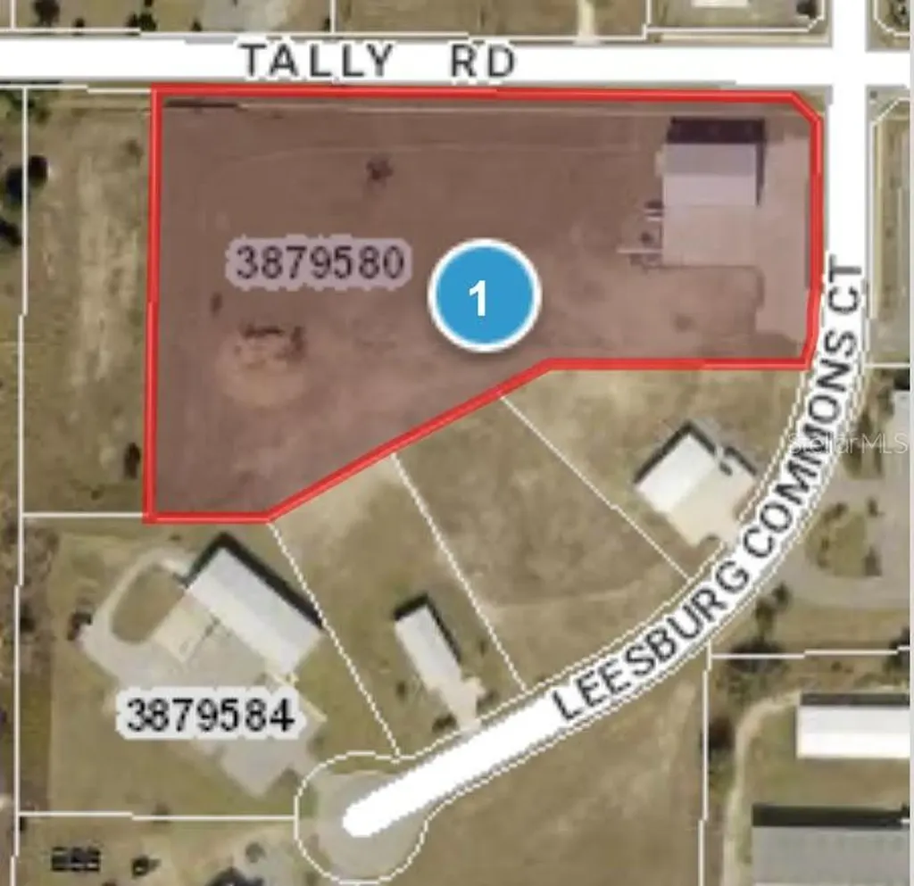 1721 Leesburg Commons Court Leesburg FL 34748