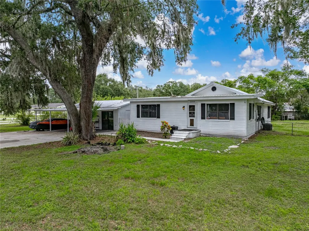 2240 Parker Road Lakeland FL 33811