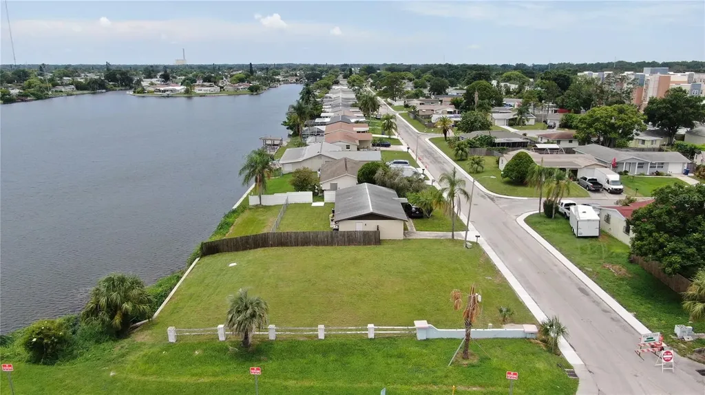 4368 Sunray Drive Holiday FL 34691