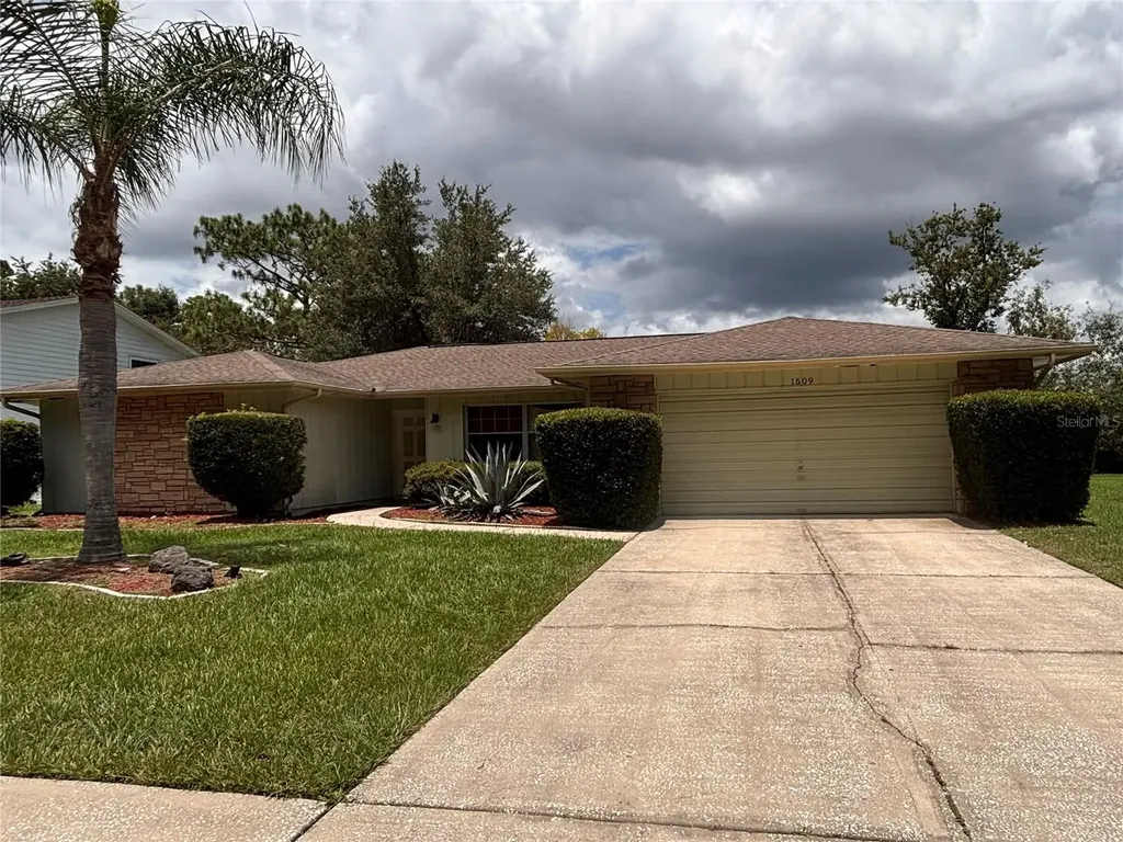 1509 Jaguar Circle Apopka FL 32712