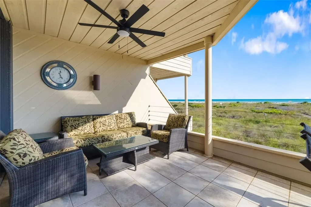 546A Beach Road Sarasota FL 34242